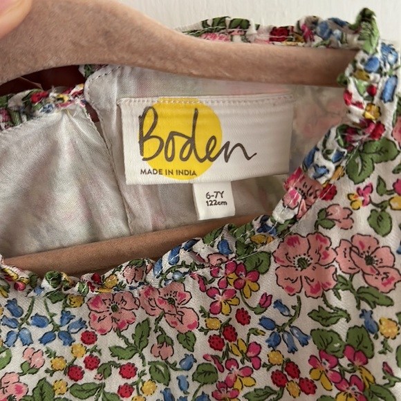 Mini Boden Floral Blouse - Picture 3 of 4